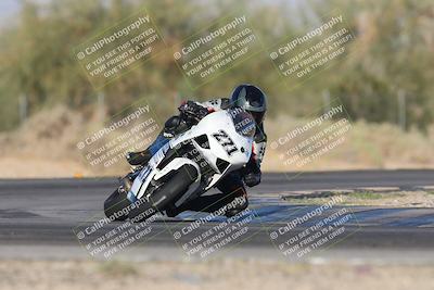 media/Nov-01-2025-CVMA (Sat) [[fc0f7531b8]]/Race 15- Formula 40 MW and LW/